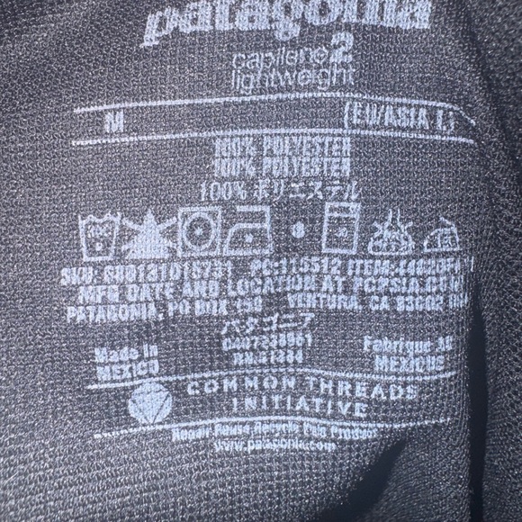 The Patagonia Women's Capilene 2 Top - Picture 2 of 3